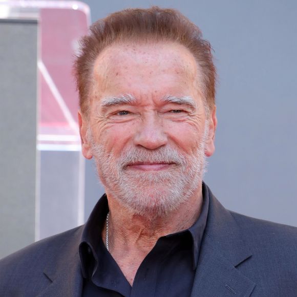 Arnold Schwarzenegger lors de la cérémonie de prise d'empreintes de Jamie Lee Curtis au TCL Chinese Theatre à Hollywood le 12 octobre 2022.