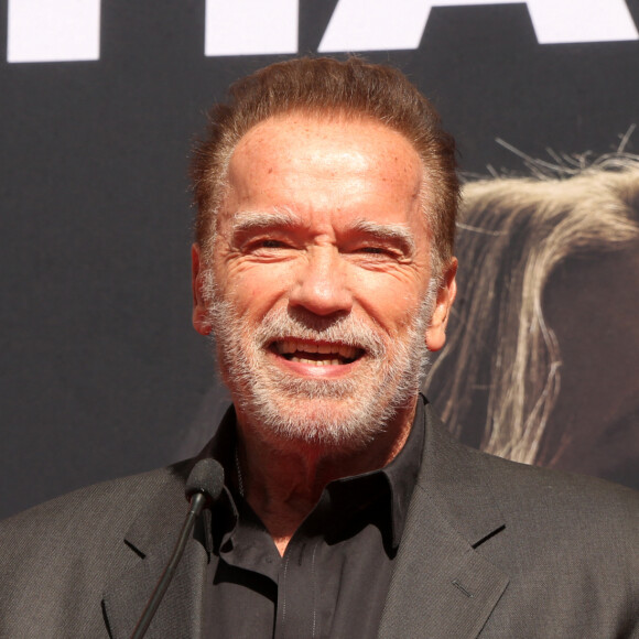 Arnold Schwarzenegger - Cérémonie de prise d'empreintes de Jamie Lee Curtis au TCL Chinese Theatre à Hollywood le 12 octobre 2022. © Fs/AdMedia via ZUMA Press Wire / Bestimage