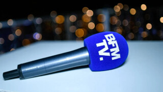 Cette star de BFMTV avoue, en larmes, avoir reçu de l'argent pour diffuser des informations "manipulées et orientées"