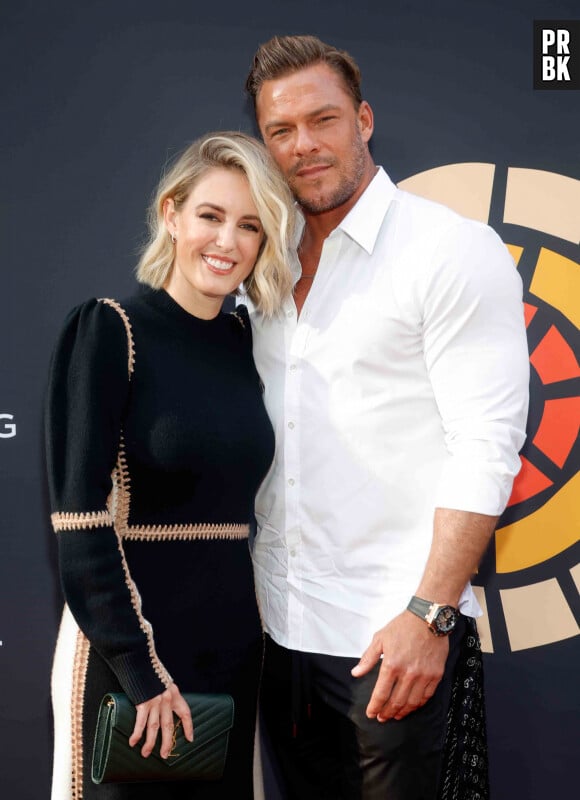 Catherine Ritchson, Alan Ritchson à la première de la soirée "Charlize Theron Africa Outreach Project 2023 Block Party" à Los Angeles, le 23 mai 2023.