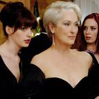 "Tu n'es pas excitée de les embrasser tous ?" : Anne Hathaway raconte son casting "dégoutant" pour obtenir l'un de ses plus grands rôles
