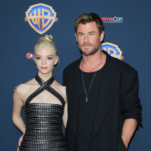 Anya Taylor-Joy et Chris Hemsworth au CinemaCon au Caesars Palace le 9 avril 2024 à Las Vegas © Nina Prommer / Zuma Press / Bestimage