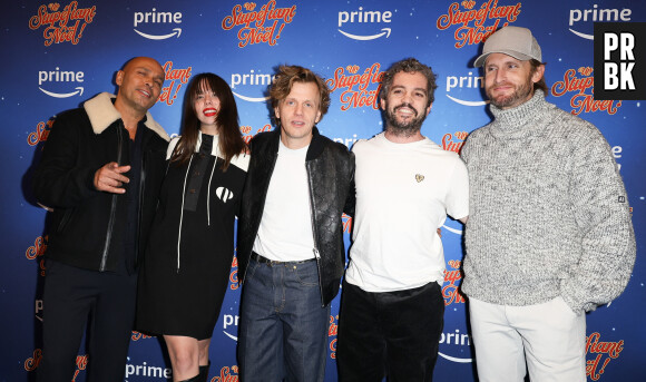 Eric Judor, Kim Higelin, Alex Lutz, Bruno Sanches et Philippe Lacheau - Avant-première du film Amazon Prime "Un Stupéfiant Noël" à l’Elysées Biarritz à Paris le 6 décembre 2023. © Coadic Guirec/Bestimage