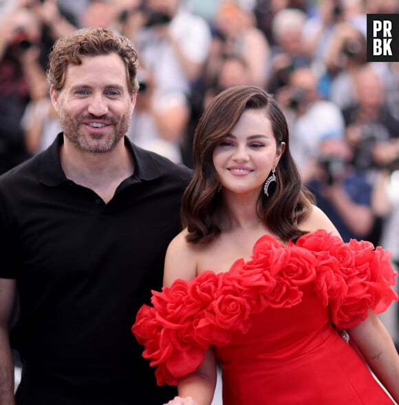 Edgar Ramirez et Selena Gomez - Photocall du film "Emilia Perez" lors du 77ème Festival International du Film de Cannes le 19 mai 2024. © Jacovides / Moreau / Bestimage