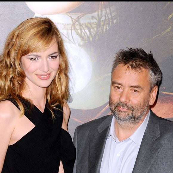 Louise Bourgoin et Luc Besson - Avant-première du film Les Aventures extraordinaires d'Adèle Blanc-Sec au cinéma UGC Normandie