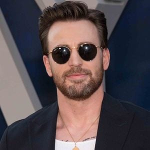 Chris Evans à la première du film "The Gray Man" à Los Angeles, le 13 juillet 2022.