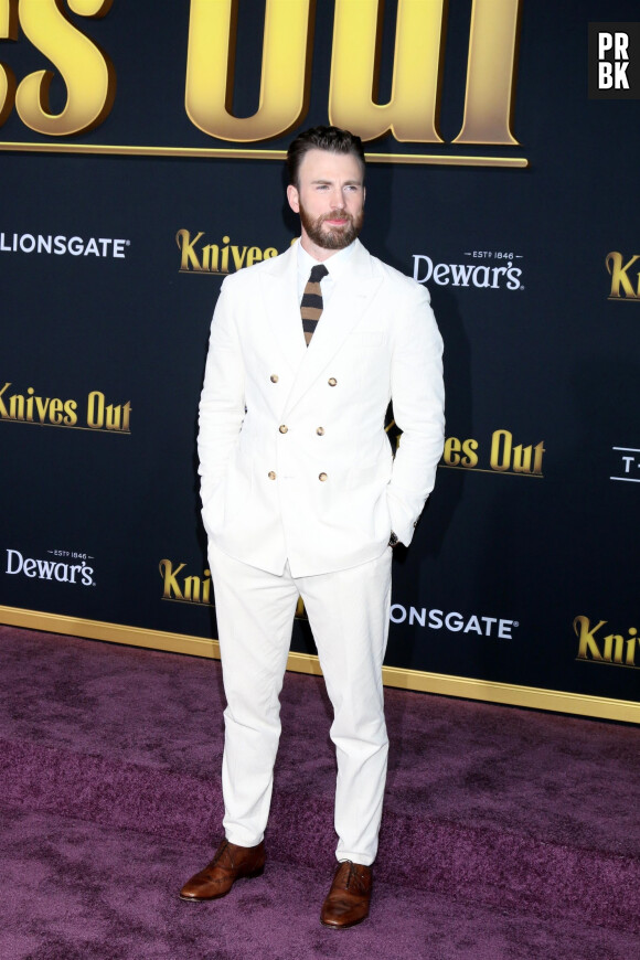 Chris Evans - Les célébrités assistent à la première de "Knives Out" à Los Angeles, le 14 novembre 2019.