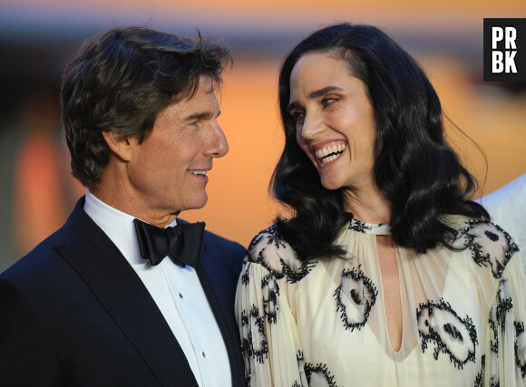 Tom Cruise et Jennifer Connelly à la première du film "Top Gun: Maverick" au cinéma Odeon, Leicester Square à Londres.