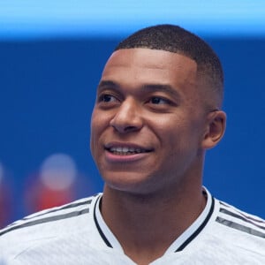 Kylian Mbappé lors de sa signature au Real Madrid. © LGM/Panoramic/Bestimage