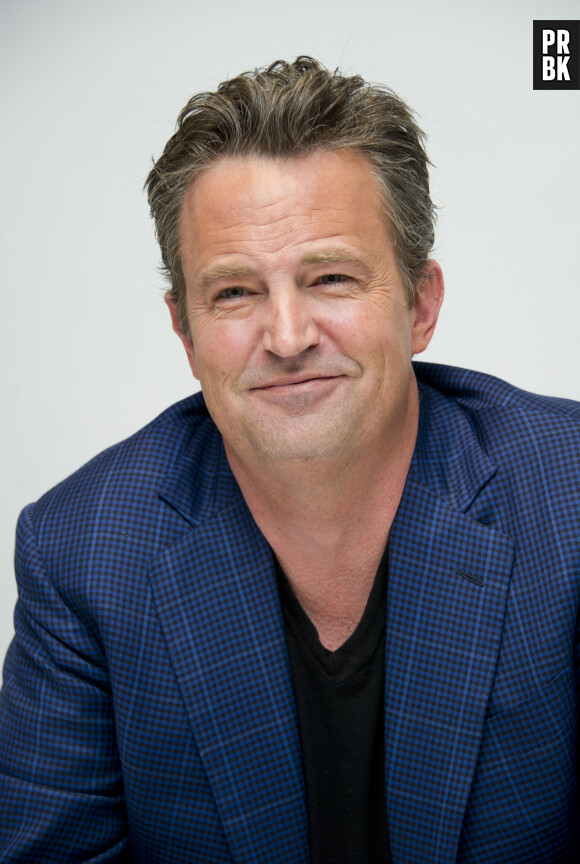 Matthew Perry - Conférence de presse avec les acteurs de la série "Odd Couple" à Beverly Hills. Le 25 février 2015