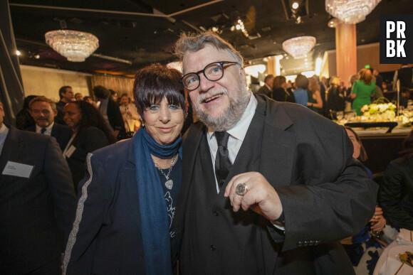 Diane Warren et Guillermo del Toro au déjeuner des nominés de la 95ème cérémonie des Oscars à Beverly Hills. Los Angeles, le 13 février 2023. 