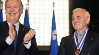Charles Aznavour ... il n'est pas mort et le prouve (VIDEO)