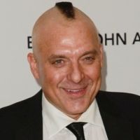 Mercato des séries : Hawaii 5-0 saison 2  accueille Tom Sizemore, une pointure