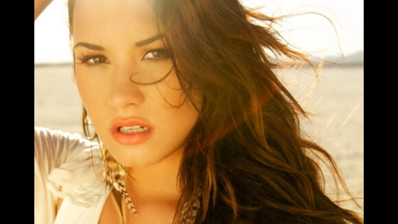 Demi Lovato ... écoutez son nouveau single ''Skyscraper'' (SON)