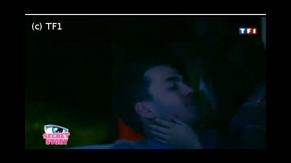 Secret Story 5 : Jonathan et Morgane s'échangent un baiser