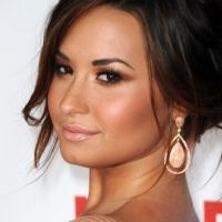 Demi Lovato : elle parle de ses ‘’vraies’’ amies (Selena Gomez et Kim Kardashian) et encore de sa dépression