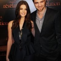 Robert Pattinson et Ashley Greene à Paris : folie sur le tapis rouge de Twilight 4 (PHOTOS)