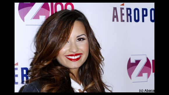 Demi Lovato et Wilmer Valderrama : ils s'embrassent (PHOTO)