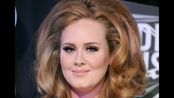 Adele : un boyfriend et un record pour commencer 2012