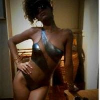 Rihanna sur Twitter : trop sexy et fumeuse de joints