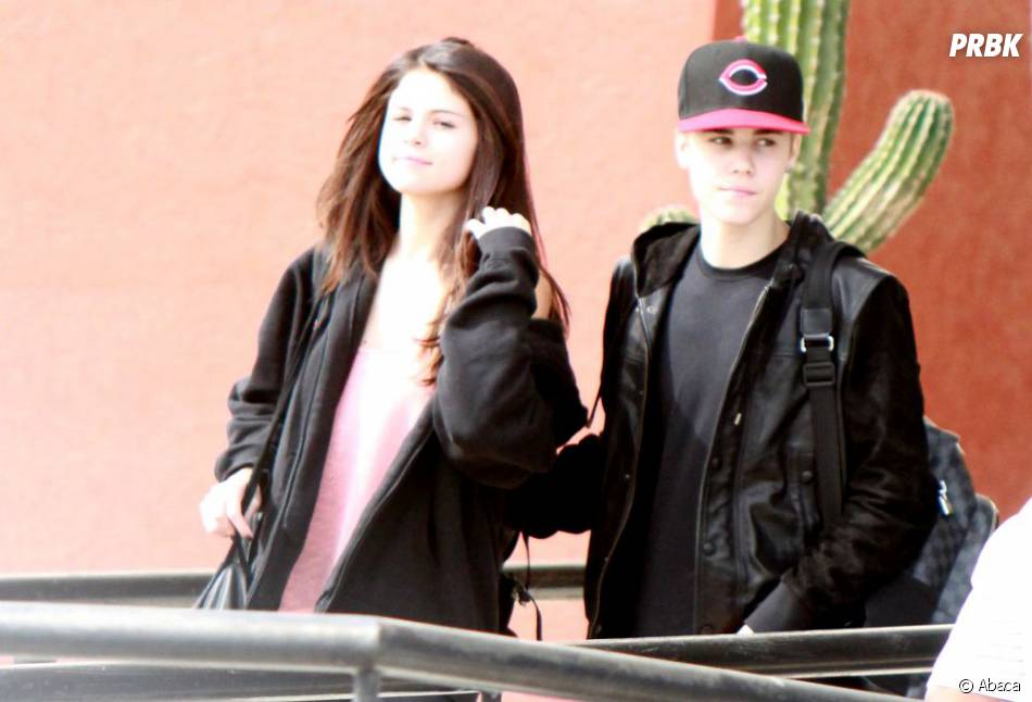 Justin Bieber dans les rues de Los Angeles avec Selena 