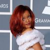 Rihanna laisse très peu de place à l'imagination sur le tapis rouge des Grammy Awards