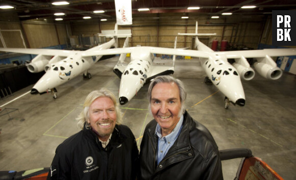 La fameuse navette qui va envoyer Ashton Kutcher dans l'espace