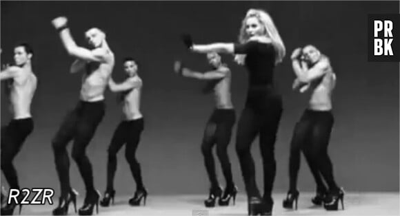 Quand on pense que 30 ans sépare Madonna de ses danseurs...