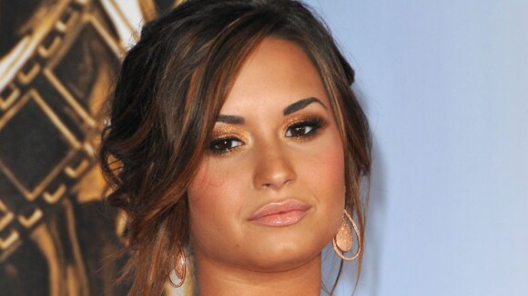 Demi Lovato love de Niall Horan : La mère du chanteur des One direction donne son consentement