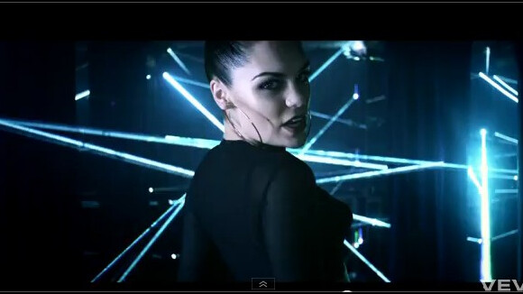 Jessie J et David Guetta : Laserlight, le clip décolleté