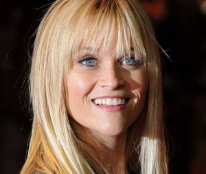 Reese Witherspoon hyper jolie
