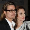 Angelina Jolie fait de belles surprises à son Brad Pitt d'amour