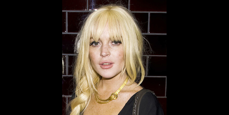 Lindsay Lohan assez crédible pour jouer Liz Taylor ?