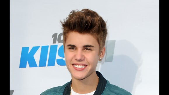 Justin Bieber cruel ou maladroit ? Il reprend les cadeaux qu'il "donne" à ses fans !