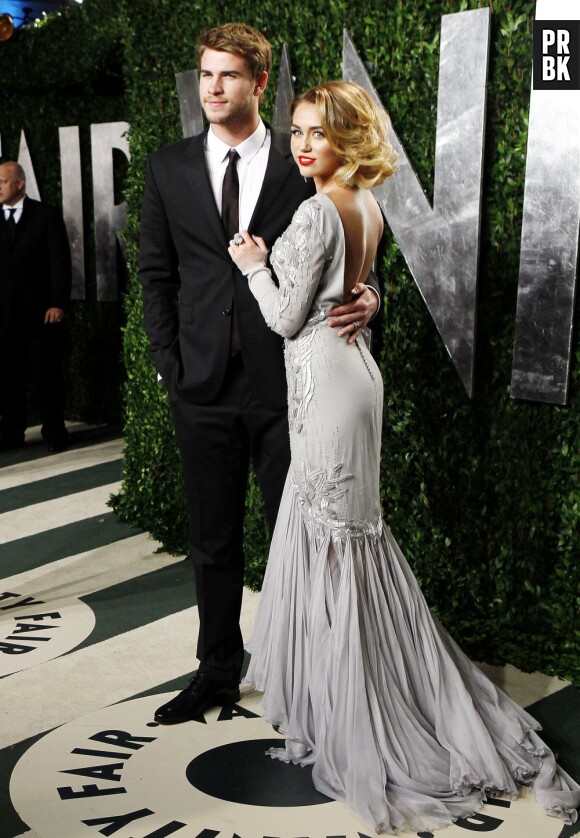 Miley Cyrus et Liam Hemsworth au top lors des Oscars 2012