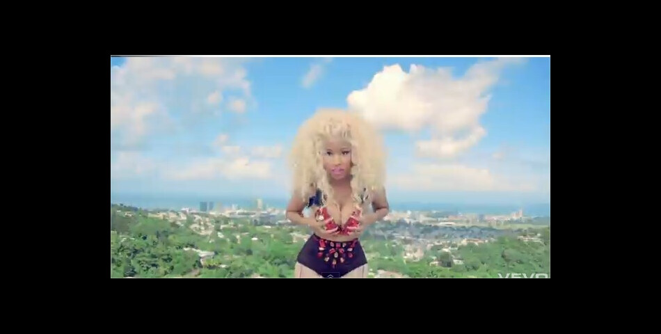 Vue imprenable sur Port of Spain ou le décolleté de Nicki Minaj, au choix !