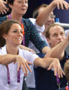 Kate Middleton et William font même la ola !