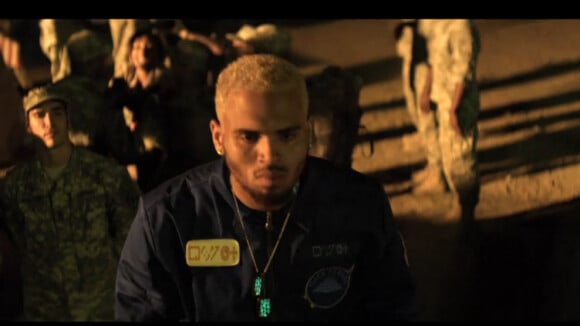 Chris Brown : Don't Judge Me, le clip futuriste en mode Men in Black (VIDEO)