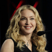 Madonna : Oups, elle chute sur scène ! Fail (VIDEO)