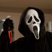 Scream 5 : pour ou contre ? Wes Craven demande l&#039;avis des fans !