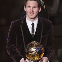 Messi : un &quot;extraterrestre&quot; qui mérite le Ballon d&#039;Or selon Piqué !