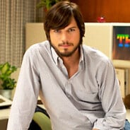 Ashton Kutcher : première image officielle dans la peau de Steve Jobs (PHOTO)
