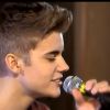 Justin Bieber se la joue lover dans As Long As You Love Me version acoustique !