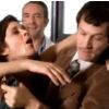 Jean Dujardin, Guillaume Canet et Marion Cotillard dans un sketch inégal