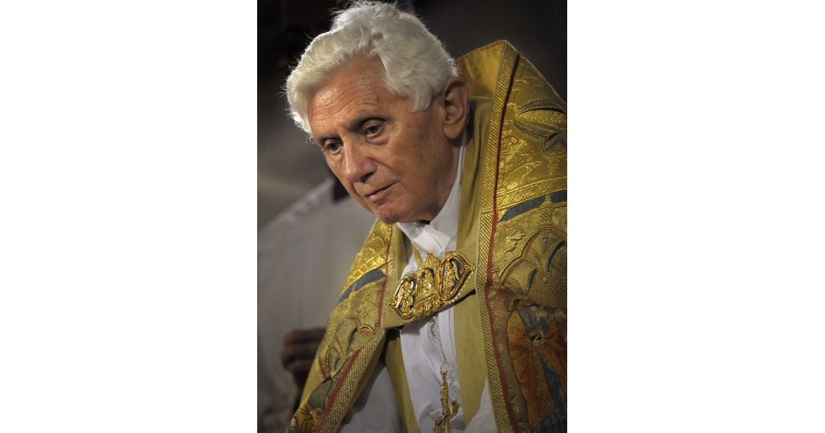 La démission de Benoît XVI relance les théories les plus folles Purebreak