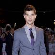 Taylor Lautner veut retrouver un corps "normal" comme Twilight est terminé