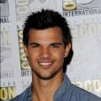 Taylor Lautner serait prêt à incarner une homme "gras"