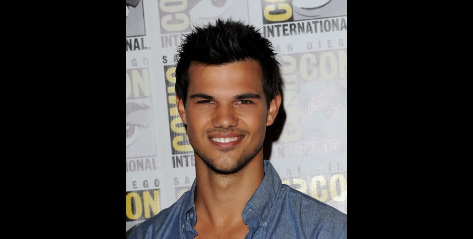 Taylor Lautner serait prêt à incarner une homme &quot;gras&quot;