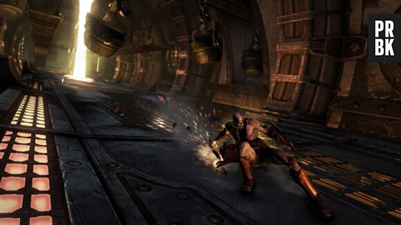God of War Ascension : Kratos se met aux glissades