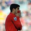 Grosse gaffe pour Luis Suarez lors du match Liverpool-Chelsea
